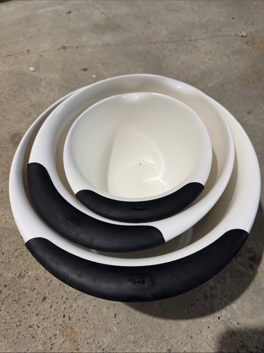 Oxo White Mixing Bowl Set with Black Non-Slip Grips